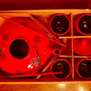 Red Teapot Set